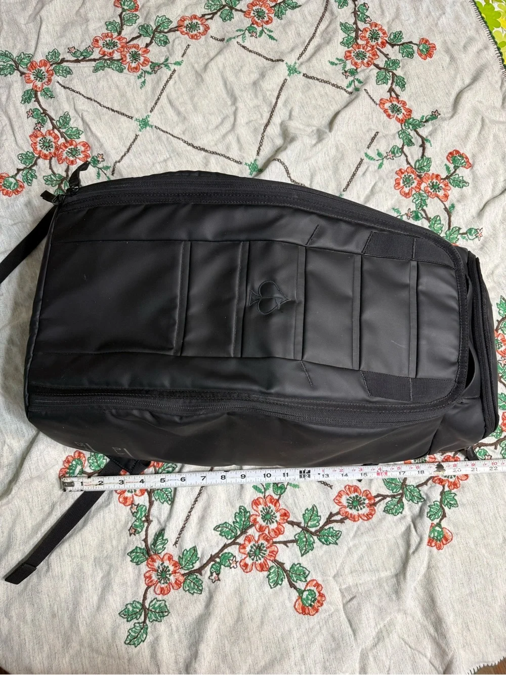 DB Hugger Pins and Aces Backpack Golf